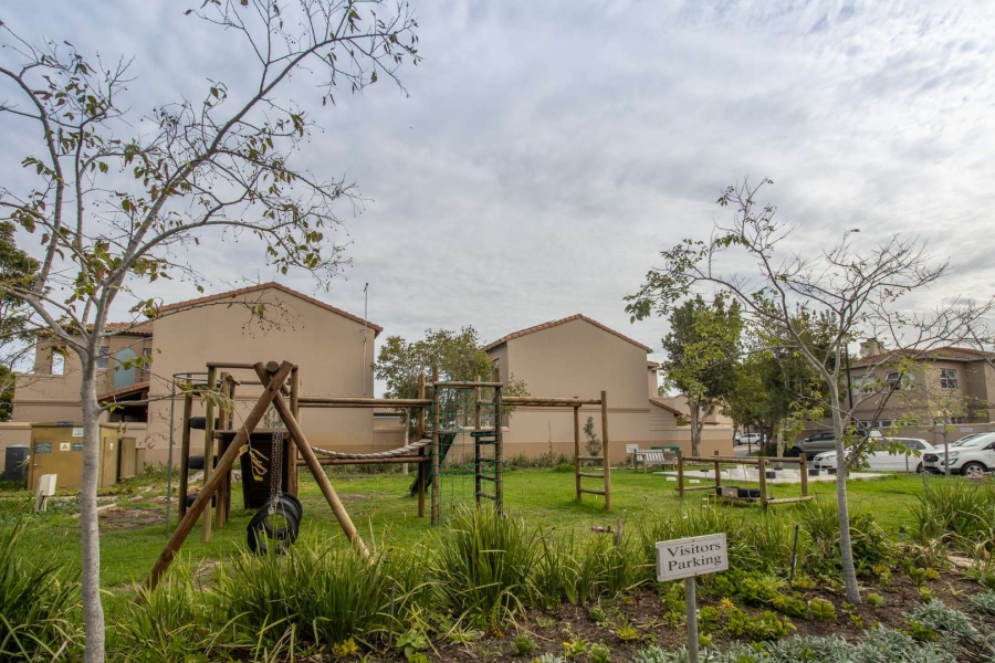 3 Bedroom Property for Sale in Royal Ascot Western Cape
